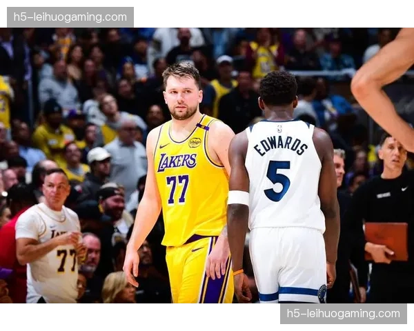 爱德华兹两战雷霆场均26分 森林狼完成赛季双杀